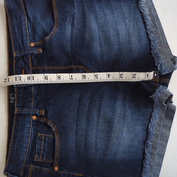 Nobo No Boundaries High Rise Distressed Frayed Cuff Jean Shortie Shorts 13 Blue - Picture 13 of 14